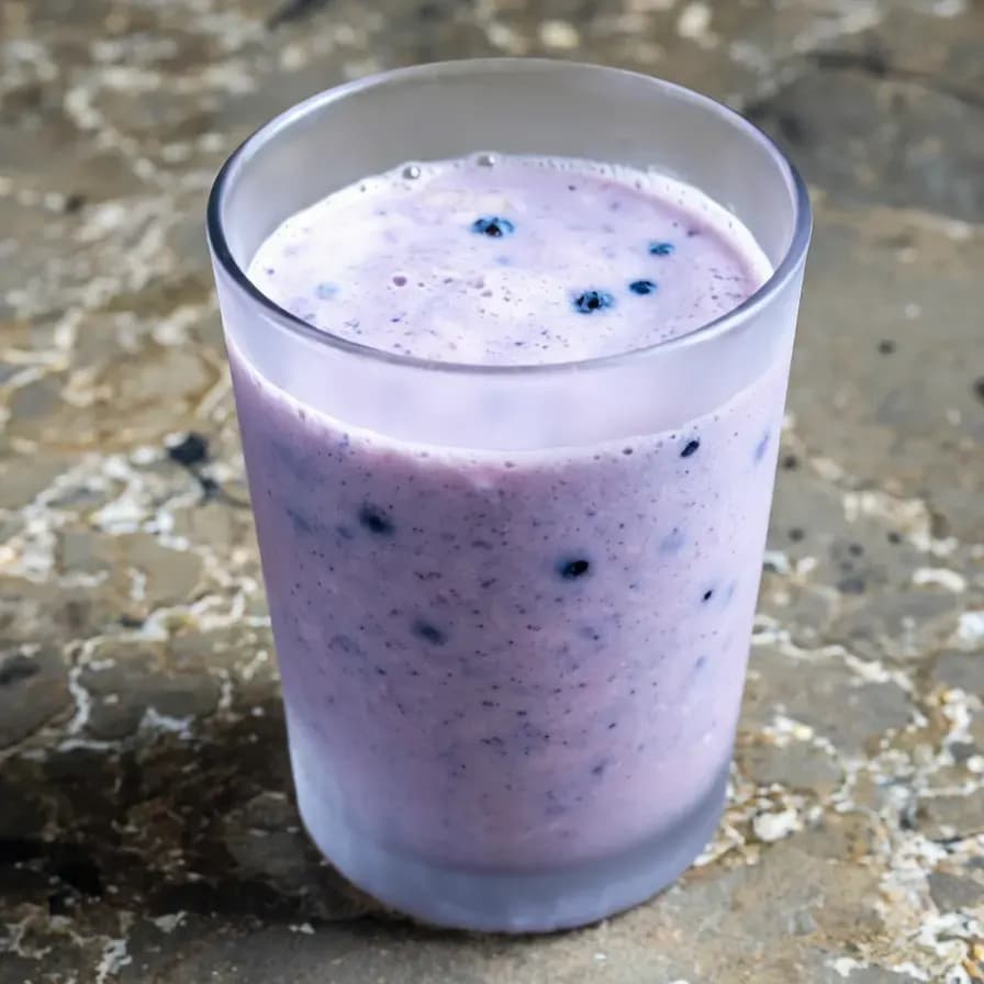 Gericht Joghurt-Heidelbeeren-Smoothie