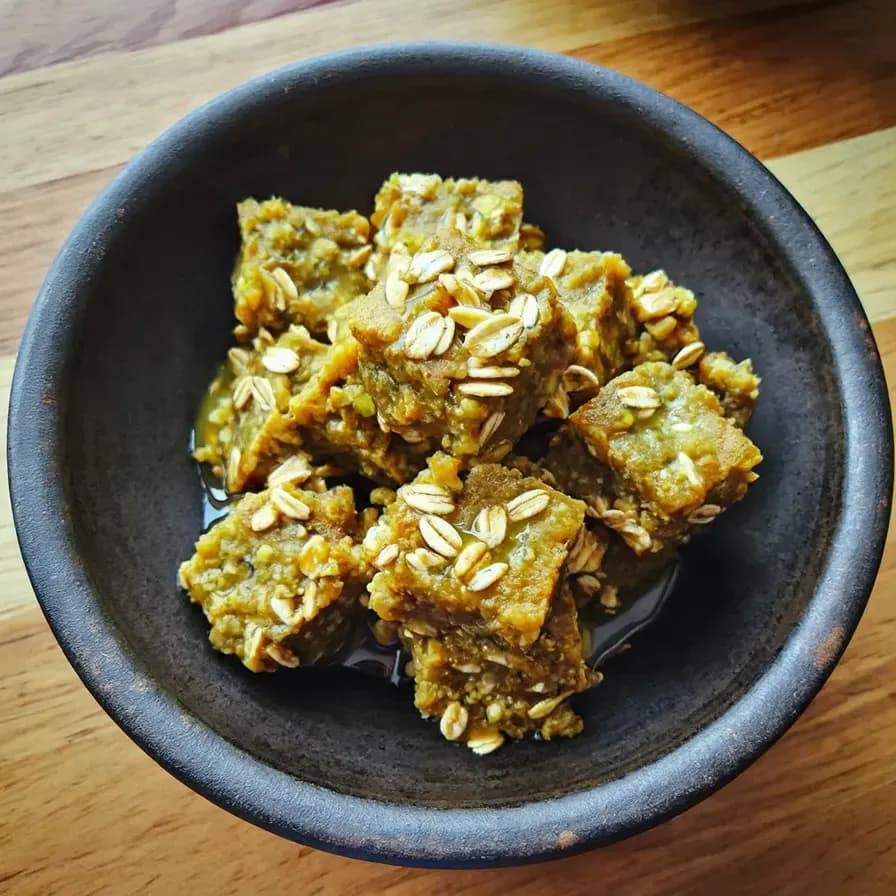Hausgemachte Protein-Energiekugeln