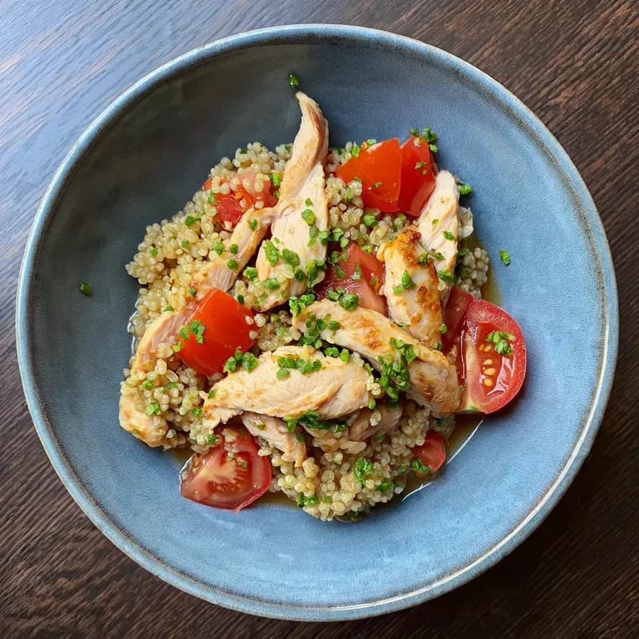 Post-Workout Quinoa and Chicken Bowl
