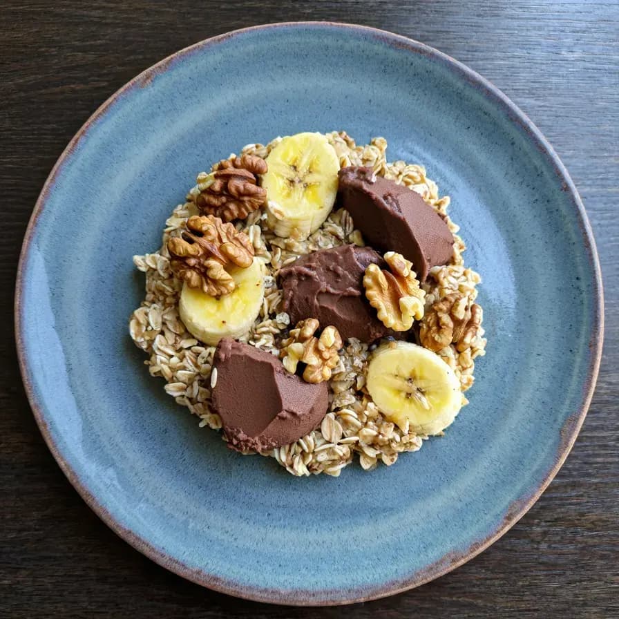 Cocoa and Banana Oatmeal