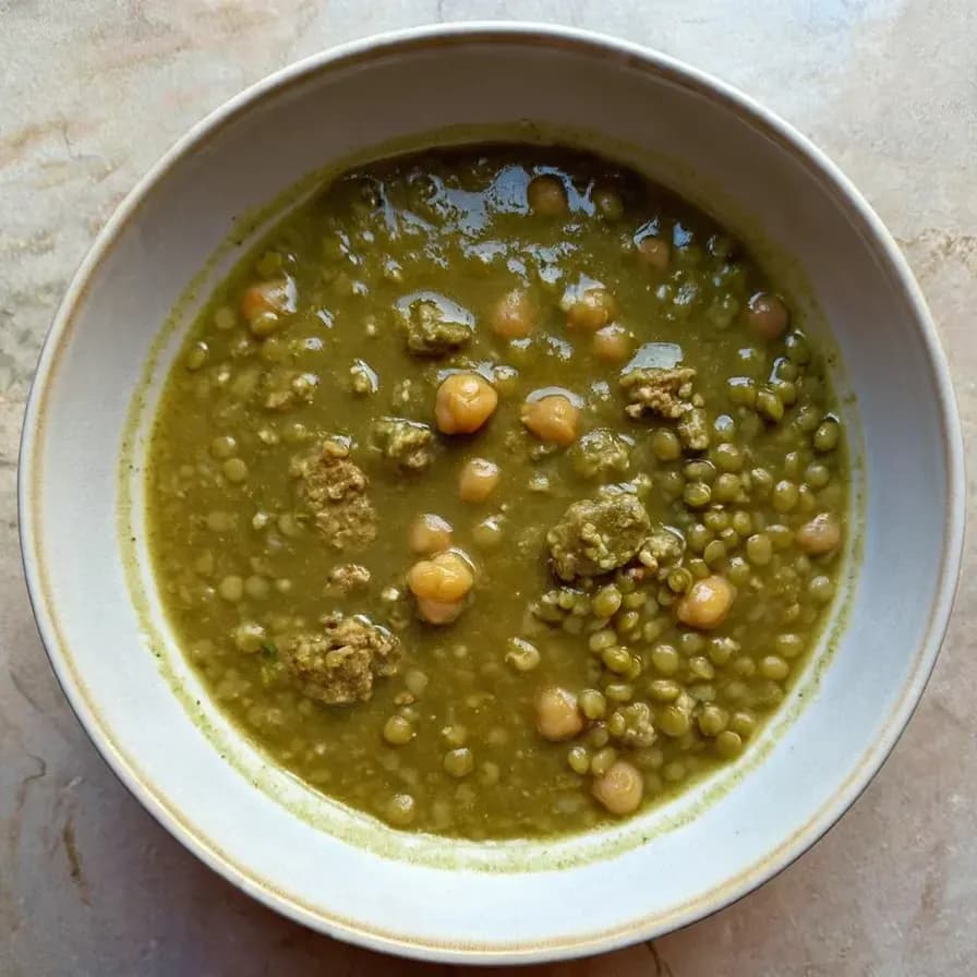 Gericht Proteinreiche nahrhafte Suppe für Babys